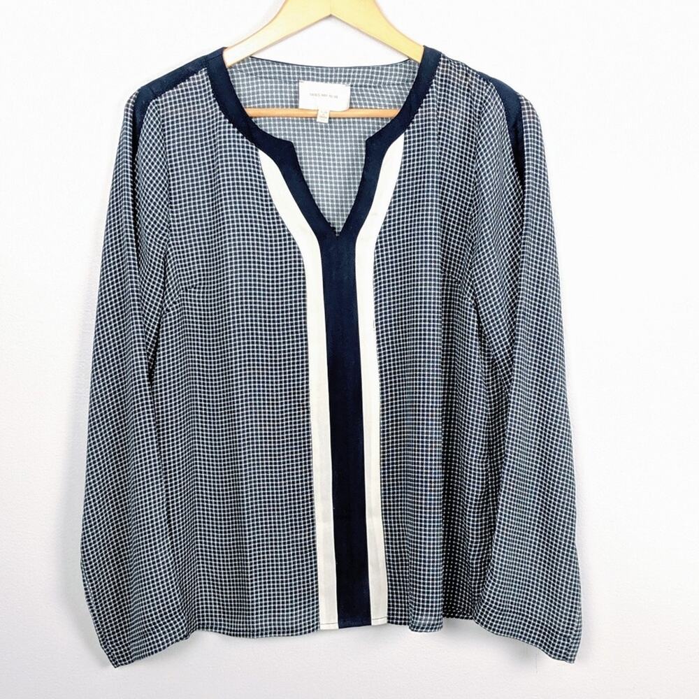 Skies are Blue Stitch Fix Navy and White Blouse